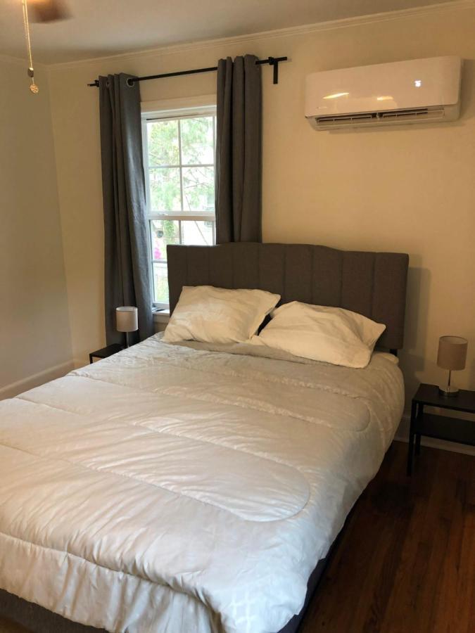 Renovated Space Close To Downtown - A Durham
